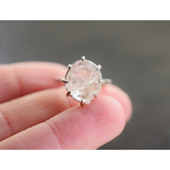 alternative raw diamond engagement ring raw crystal size 4 5 6 7 8 8 9 1… - Picture 5 of 5